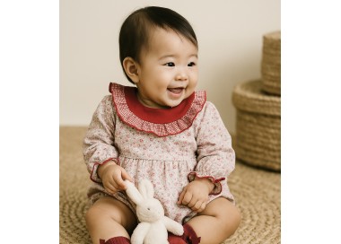 Pelele de bebé flores invierno