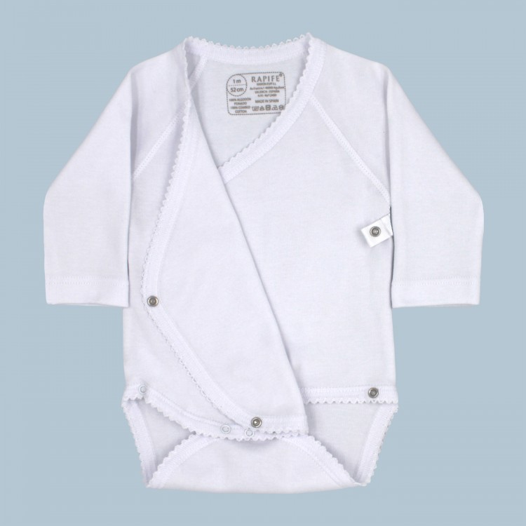 Long sleeve crossed one-piece.