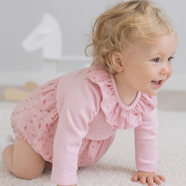 Pelele corto cuello volante