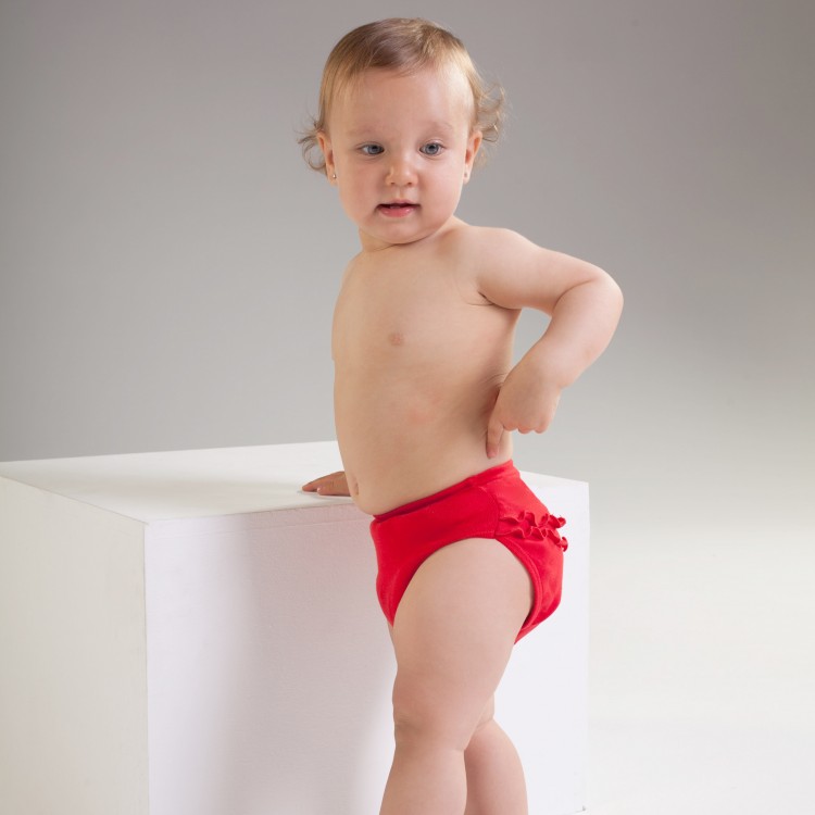 Braguita cubrepañal con volantes algodón