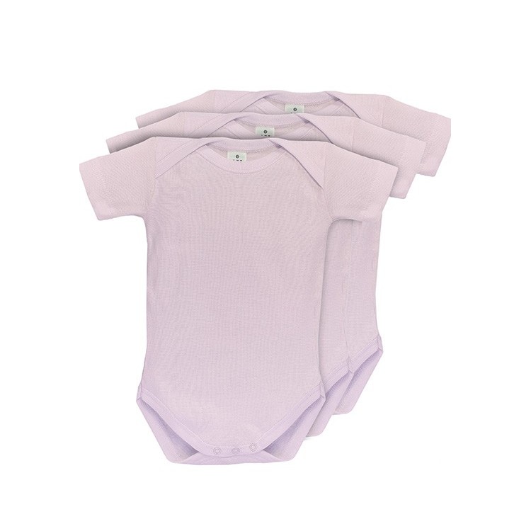 Men´s long sleeve one piece with pinned collar. Men´s long sleeve one piece with pinned collar.