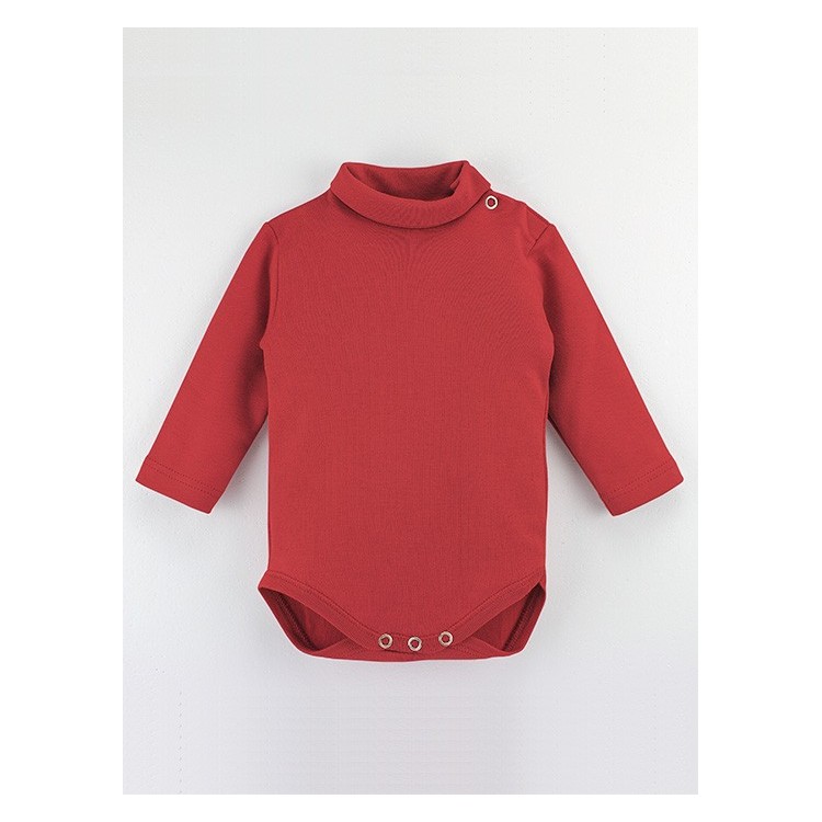 Men´s long sleeve one piece with pinned collar.