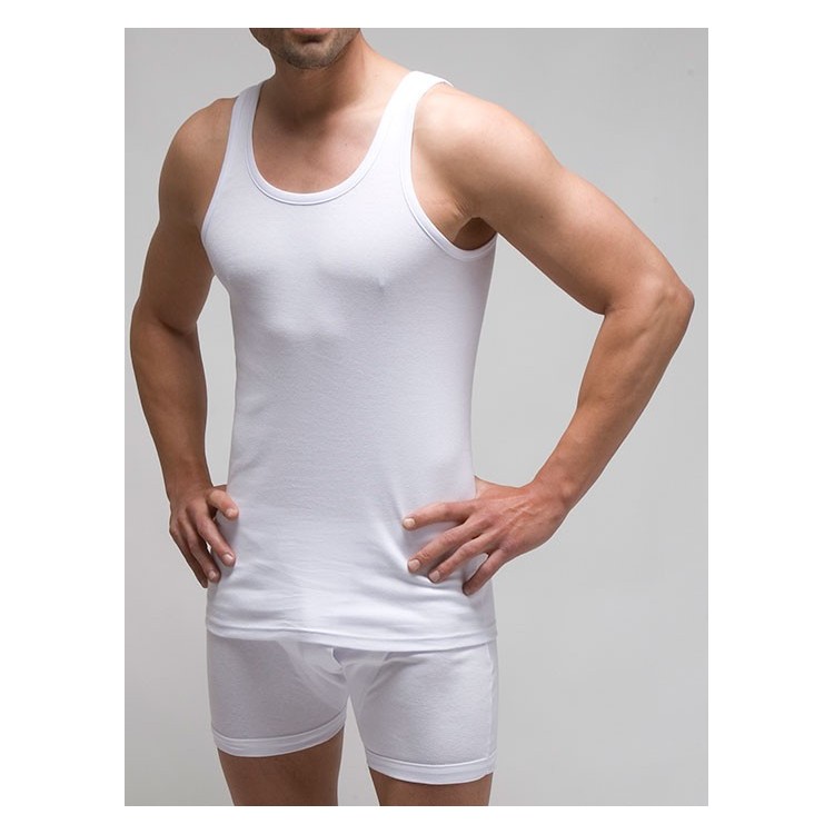 A shirt 100% combed cotton. A shirt 100% combed cotton.