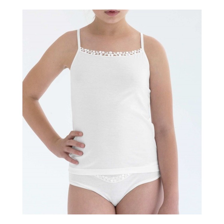 Conjunto de camiseta de tirantes y braguita infantil. (ref. 2323) Conjunto de camiseta de tirantes y braguita infantil. (ref. 2323)