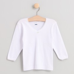 Girl´s long sleeve thermal t-shirt.