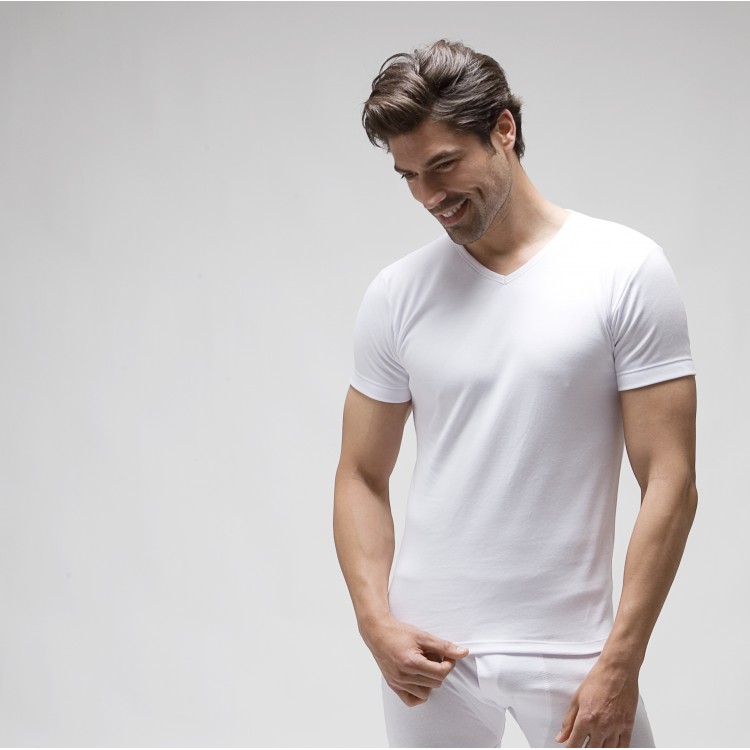 T-shirt V-neck (napped) 100% combed cotton